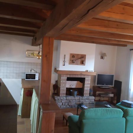 Apartamento Exclusivo En El Pueblo Mas Bonito Duplex Apartment Roda de Isabena Bagian luar foto
