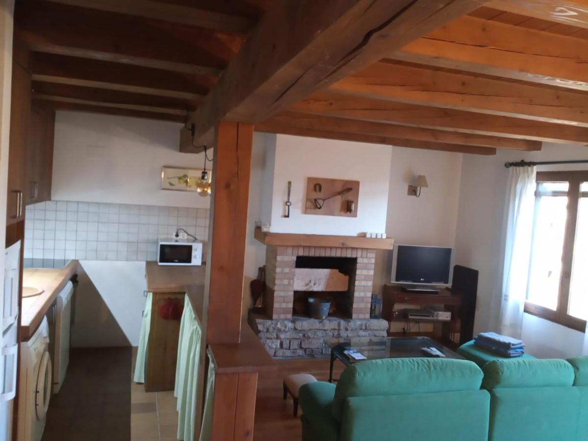 Apartamento Exclusivo En El Pueblo Mas Bonito Duplex Apartment Roda de Isabena Bagian luar foto