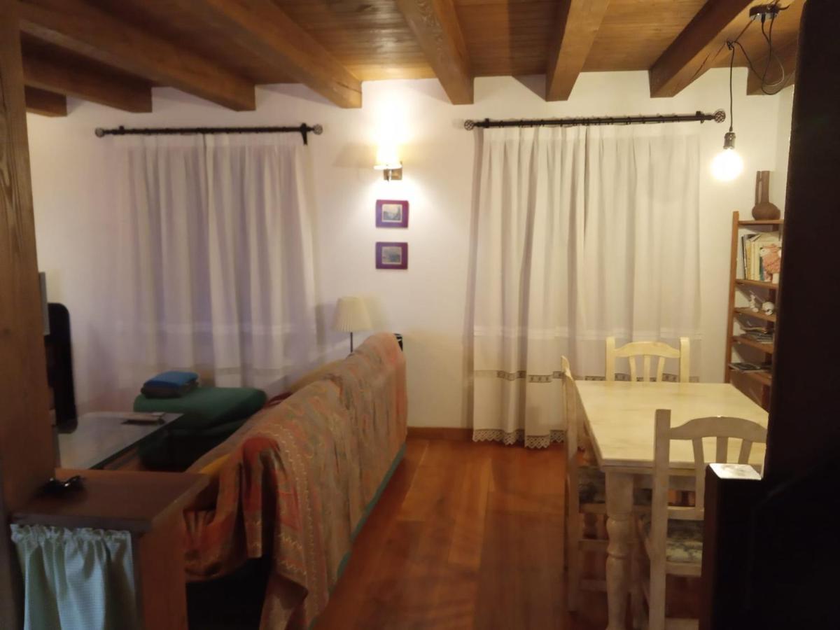 Apartamento Exclusivo En El Pueblo Mas Bonito Duplex Apartment Roda de Isabena Bagian luar foto