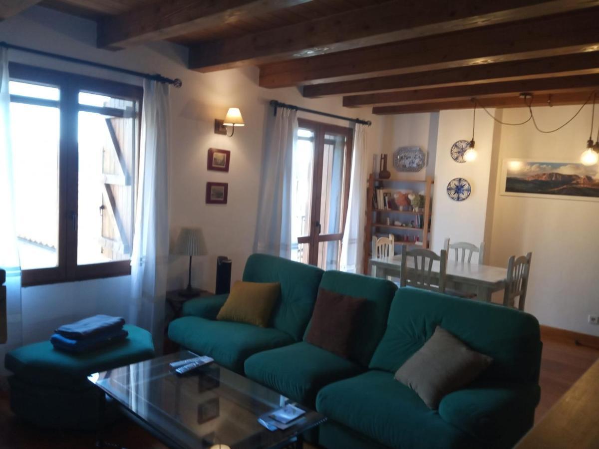 Apartamento Exclusivo En El Pueblo Mas Bonito Duplex Apartment Roda de Isabena Bagian luar foto